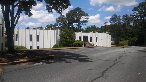 2500 West Broad Street, Athens, GA 30606